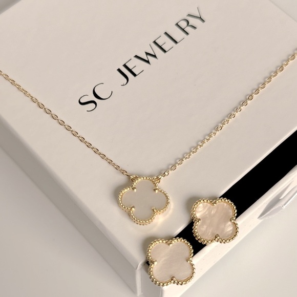 14k Gold Plated Clover Necklace & Earrings Mother of Pearl - Picture 2 of 8